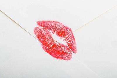 Dear Lola: Questions about love, sex and dating