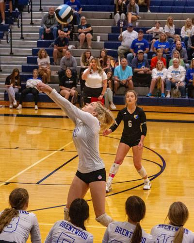 RHS v BHS 2022 District Volleyball Tournament-3.jpg