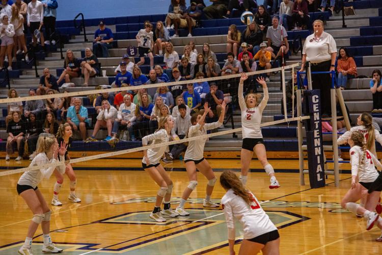 RHS v BHS 2022 District Volleyball Tournament-4.jpg