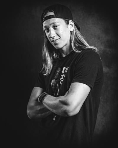 Elijah Browning b/w