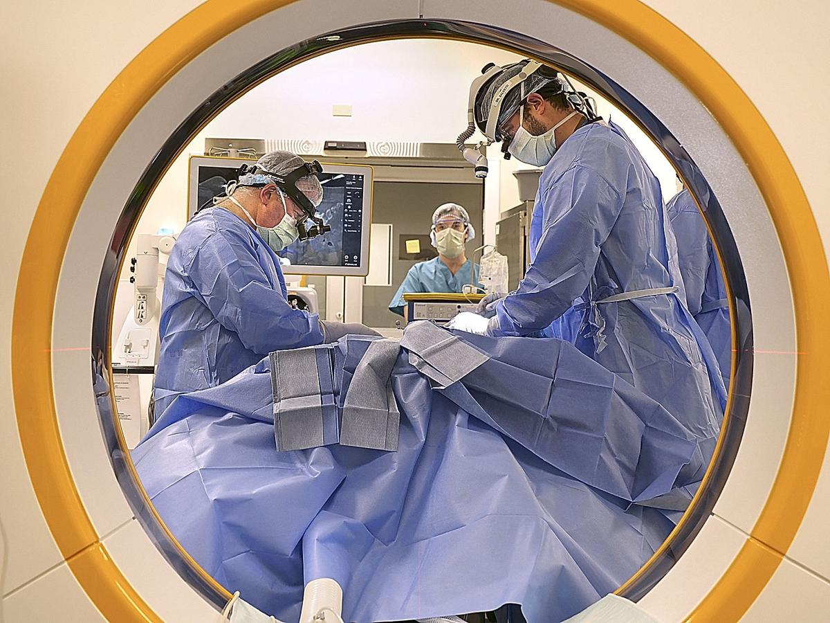 Technology helping neurosurgeons perform procedures with more safety