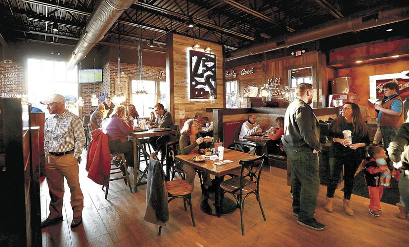 Winchester's 1st Zaxby's opens today Winchester