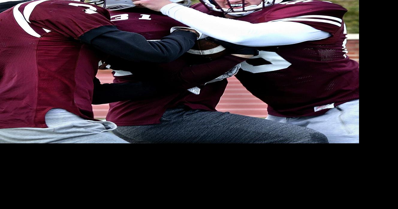 Handley to open football season against Kettle Run Sports