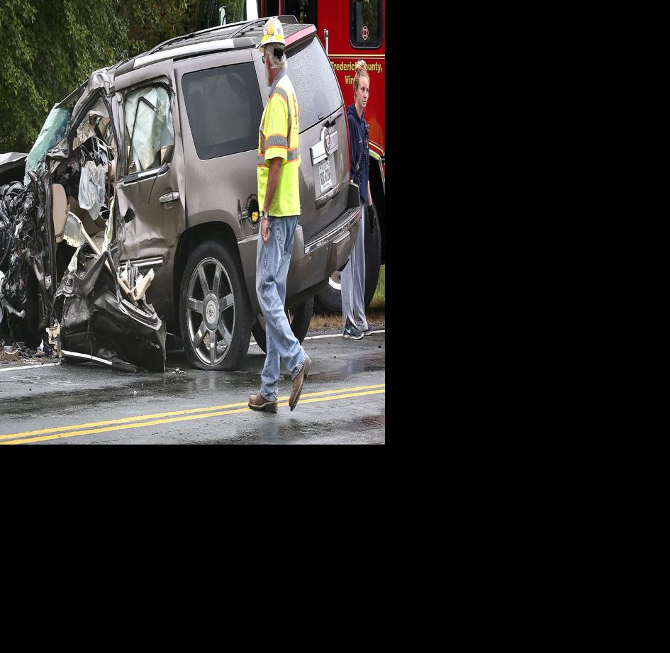 2 injured in twovehicle crash News