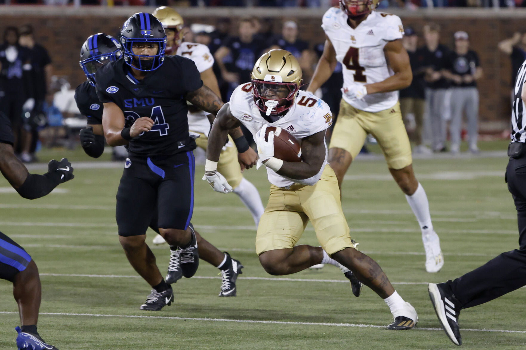 Boston College Seeks Win For Bowl Eligibility Against North Carolina ...