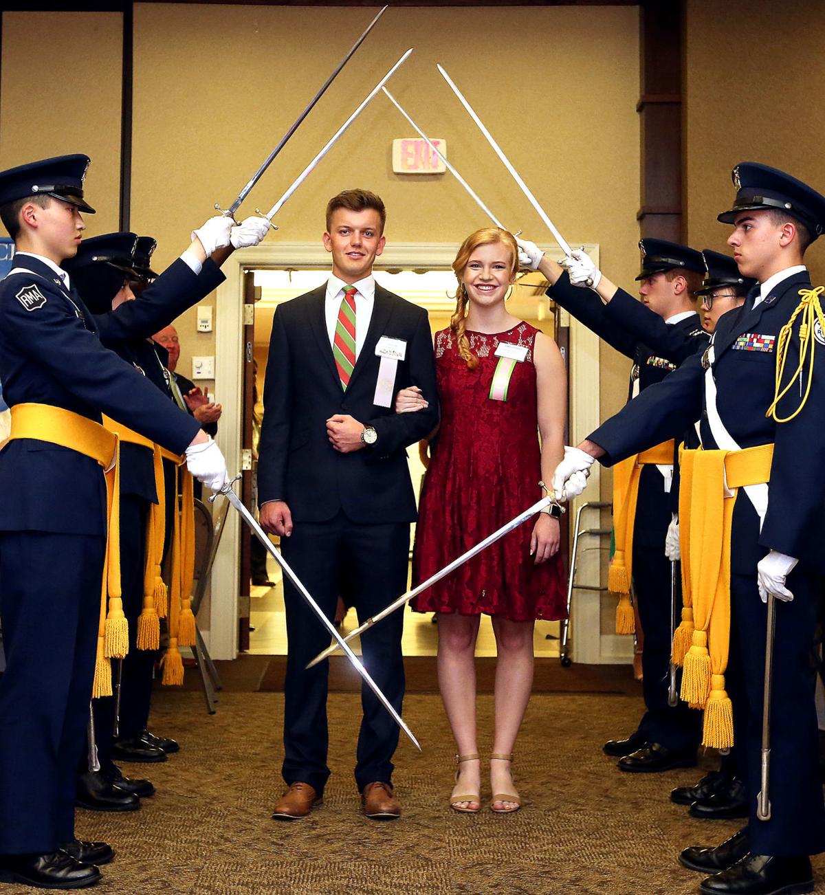 Pomp Circumstance And Pie Reign At Queen S Dinner Winchester Star Winchesterstar Com