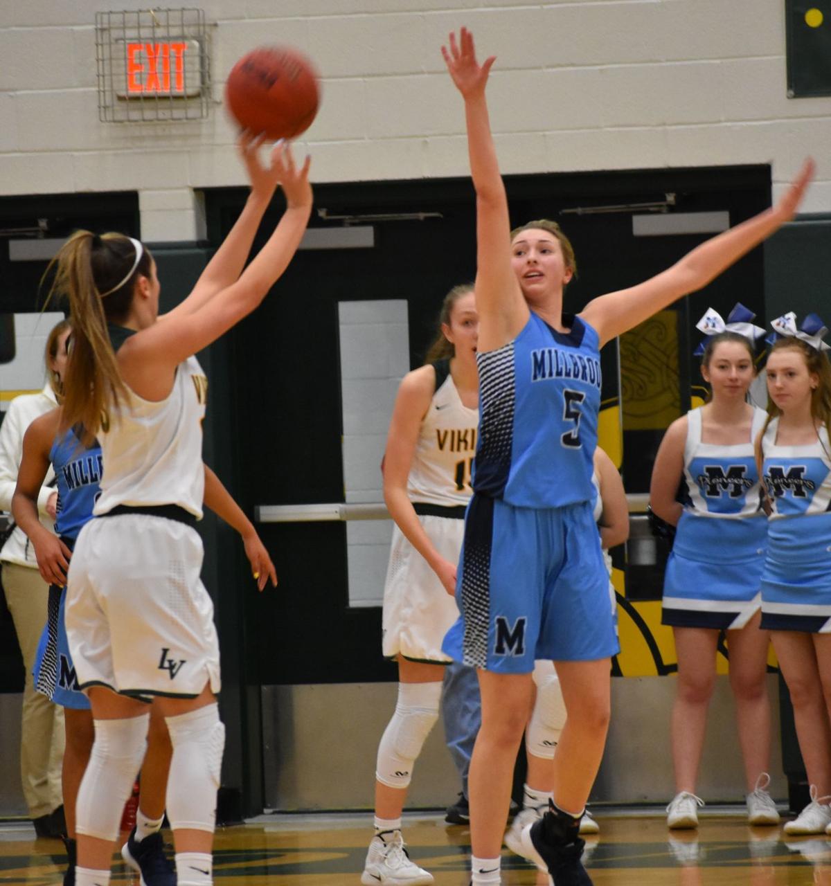 Hot Start Leads Loudoun Valley Past Millbrook Winchester Star