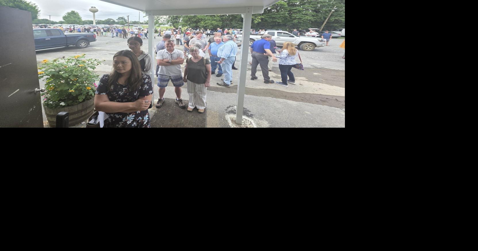 Meetings about proposed transmission line draw hundreds