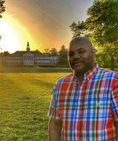 Handley Notables: Elyus Wallace, Class of 2000