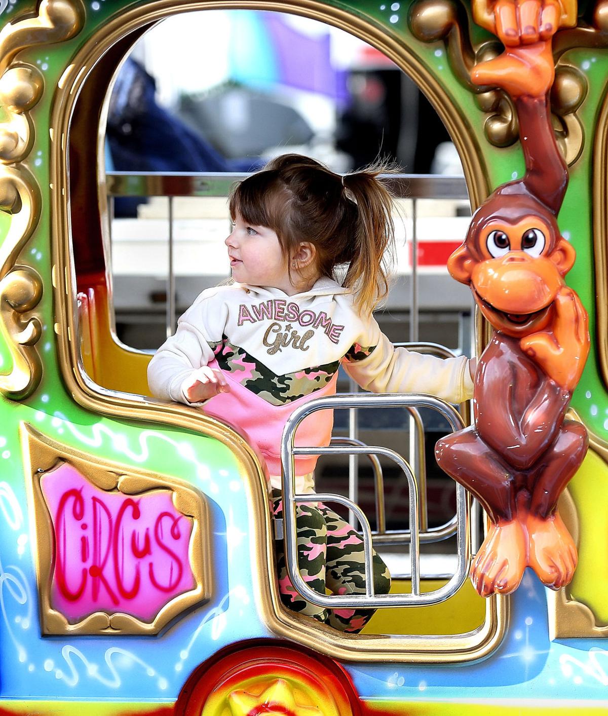 Apple Blossom Carnival Returns To Winchester Winchester Star Winchesterstar Com