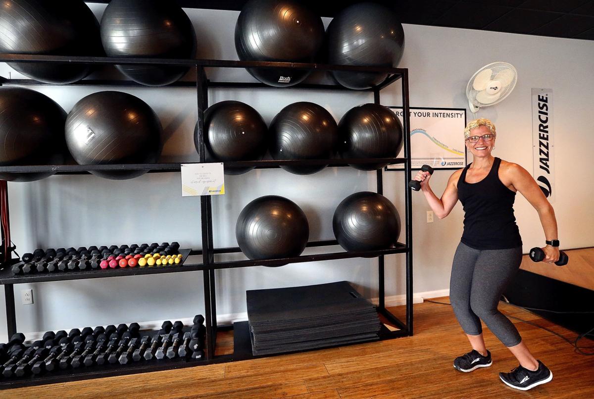Winchester Jazzercise Pushes Through Pandemic With A Smile Coronavirus Winchesterstar Com