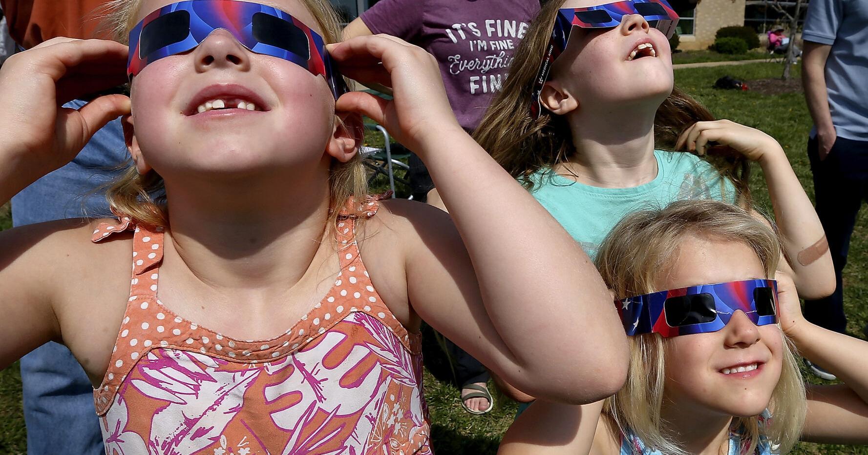 Few clouds, happy viewers during Monday's solar eclipse in Winchester area - Vimarsana News
