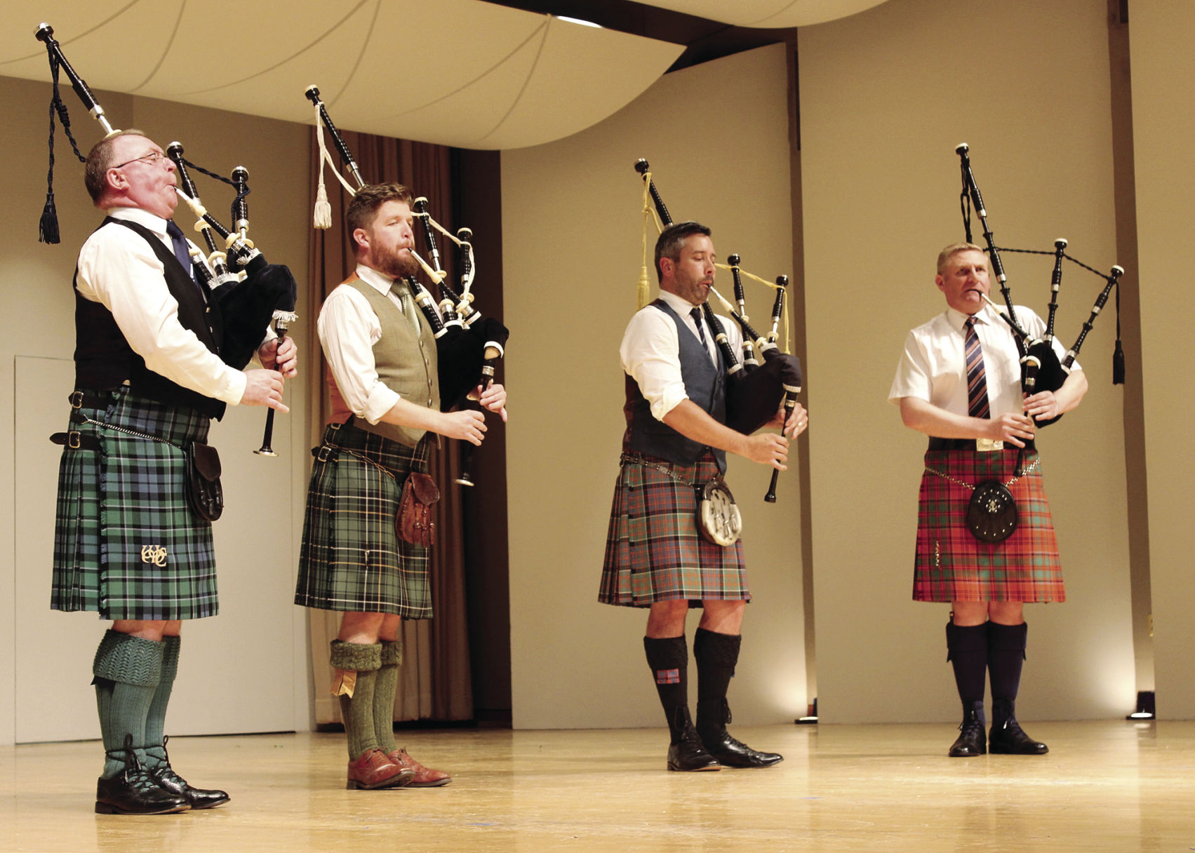 Brian donaldson deals bagpipes