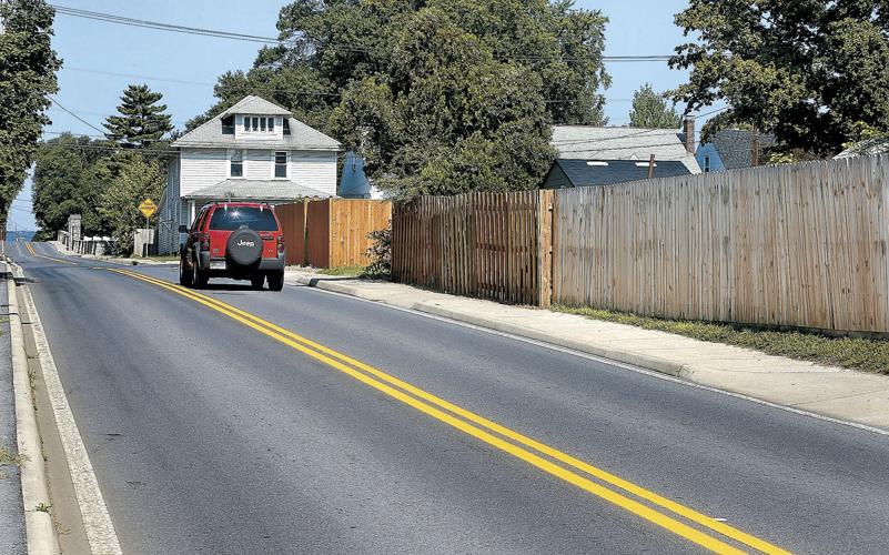 Zoning ordinance South Street fences higher than allowed, leaving