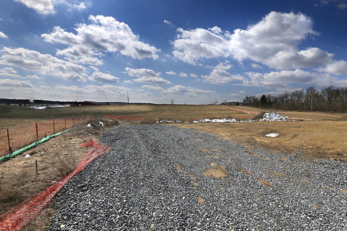 Proposed Cat Litter Plant Draws Hiss From Some Residents