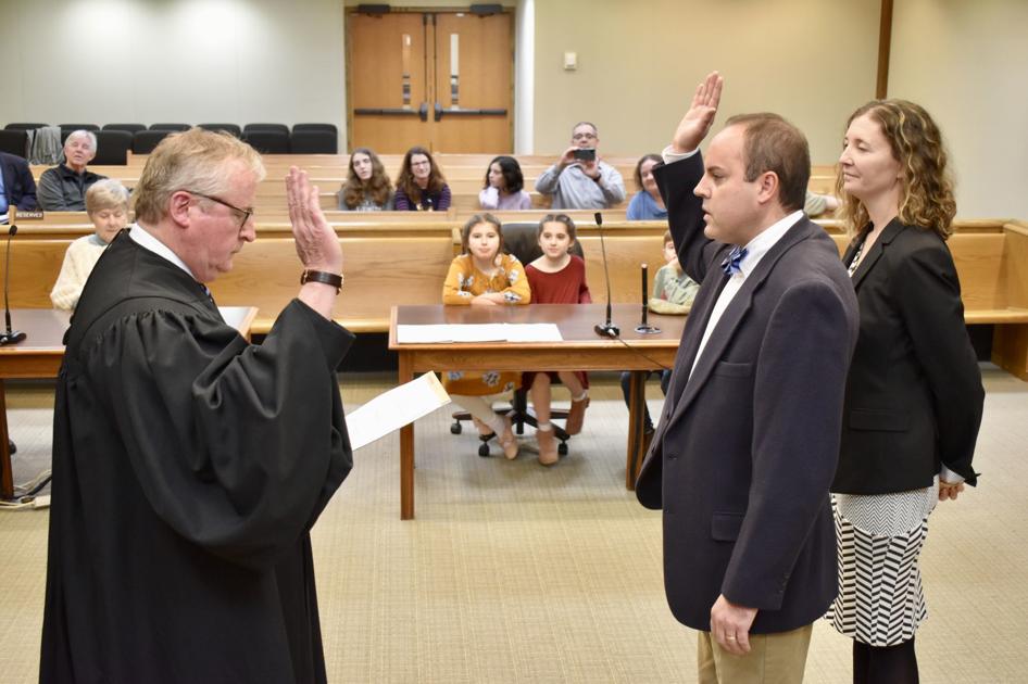Winchester court clerk sworn in Winchester Star