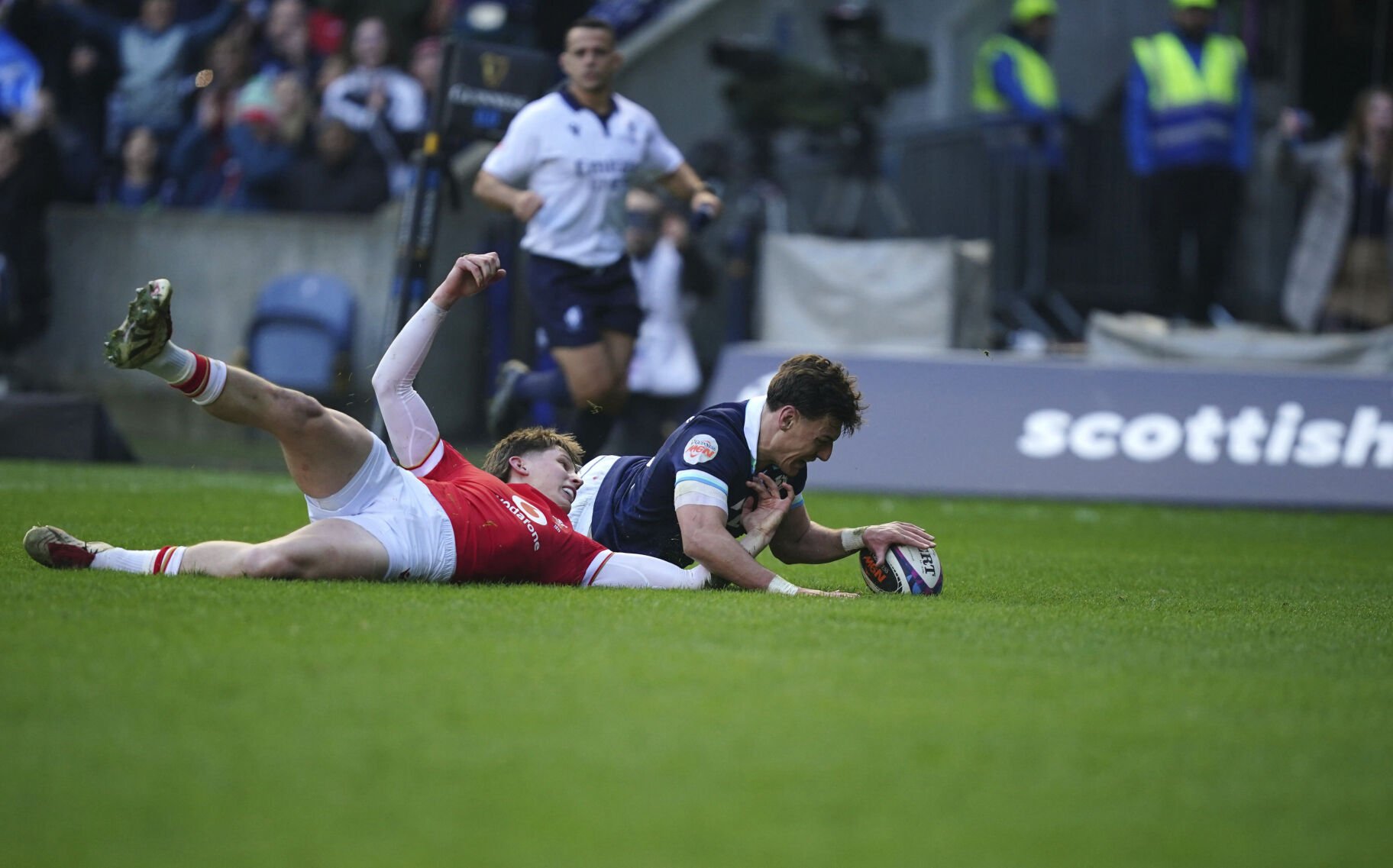 Scotland starts impressively at Murrayfield but has to weather Wales ...