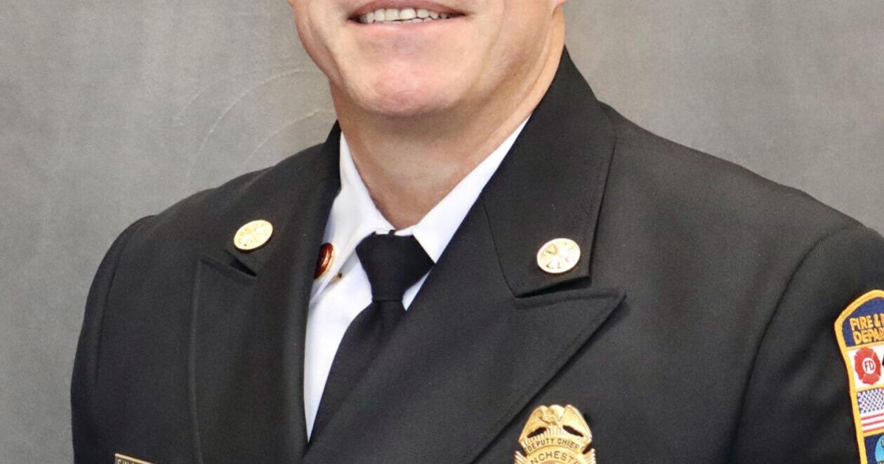 Two officers retire from city's Fire and Rescue Department - Vimarsana News