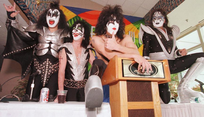 Gene Simmons, Paul Stanley, Pearl Jam mourn Kiss founding member Ace Frehley  | Associated Press | winchesterstar.com