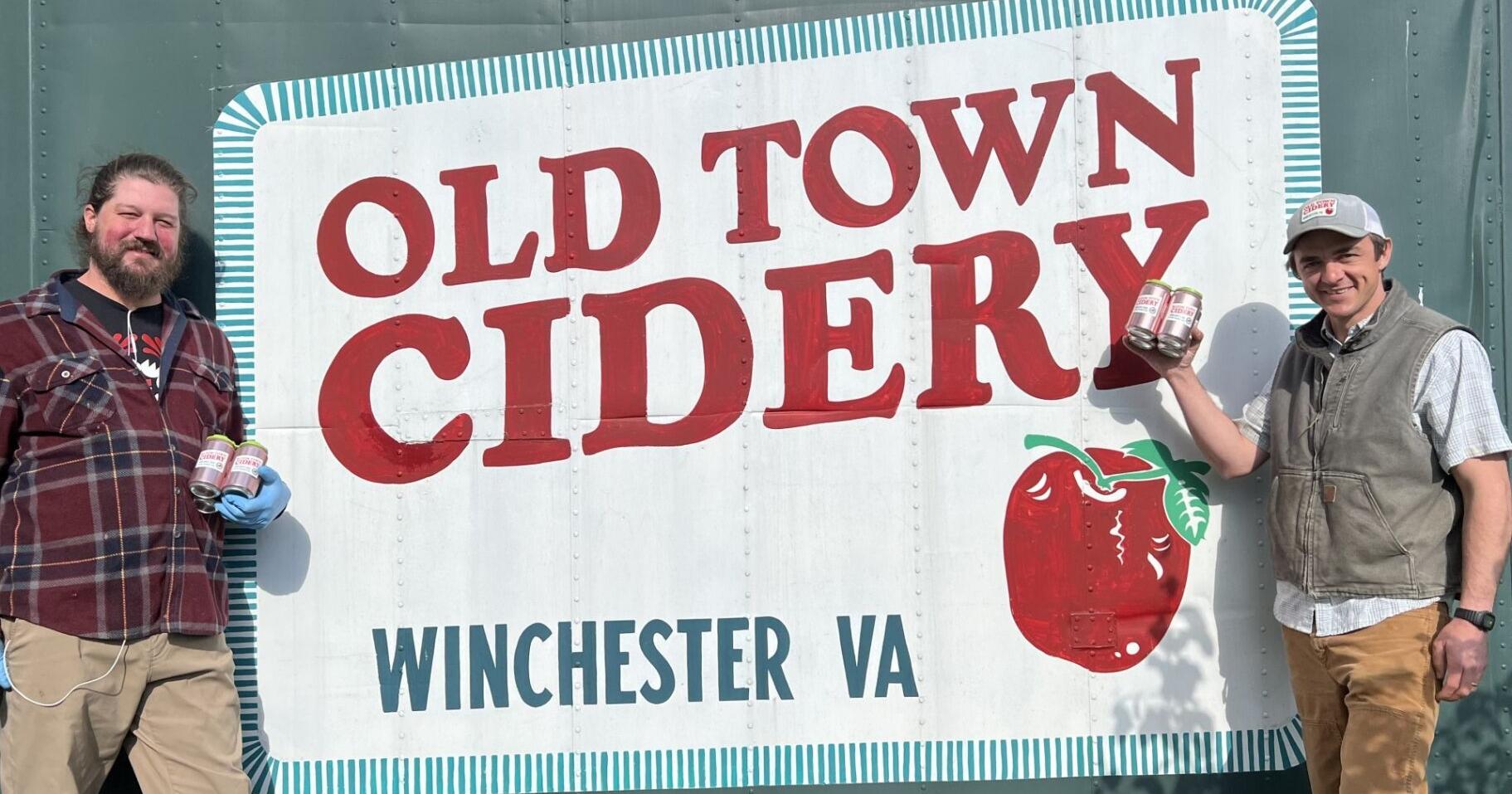 Bloom Town hard strawberry cider is back, just in time for Apple Blossom - Vimarsana News