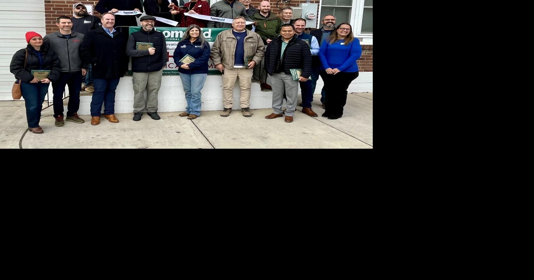 Laurel Center cuts ribbon for new job-training facility in Winchester