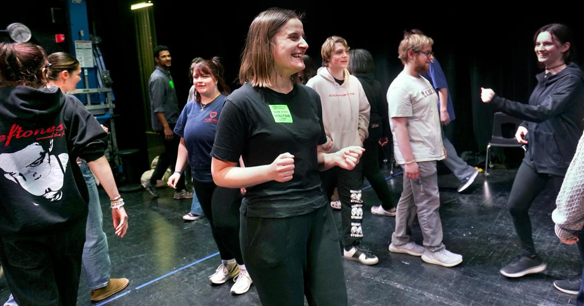 Ed Handley Total drama: Handley theater students learn from London Stage actors ...