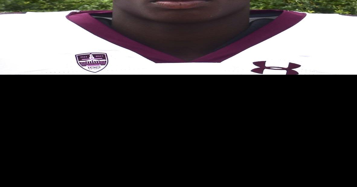 Handley runs over Liberty Winchester Star