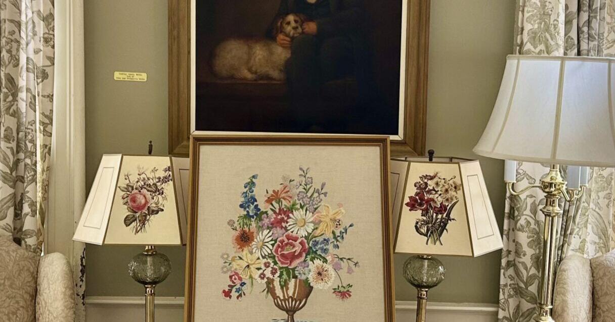 Sew nice: Group's embroidery exhibit honors art form, past members - Vimarsana News