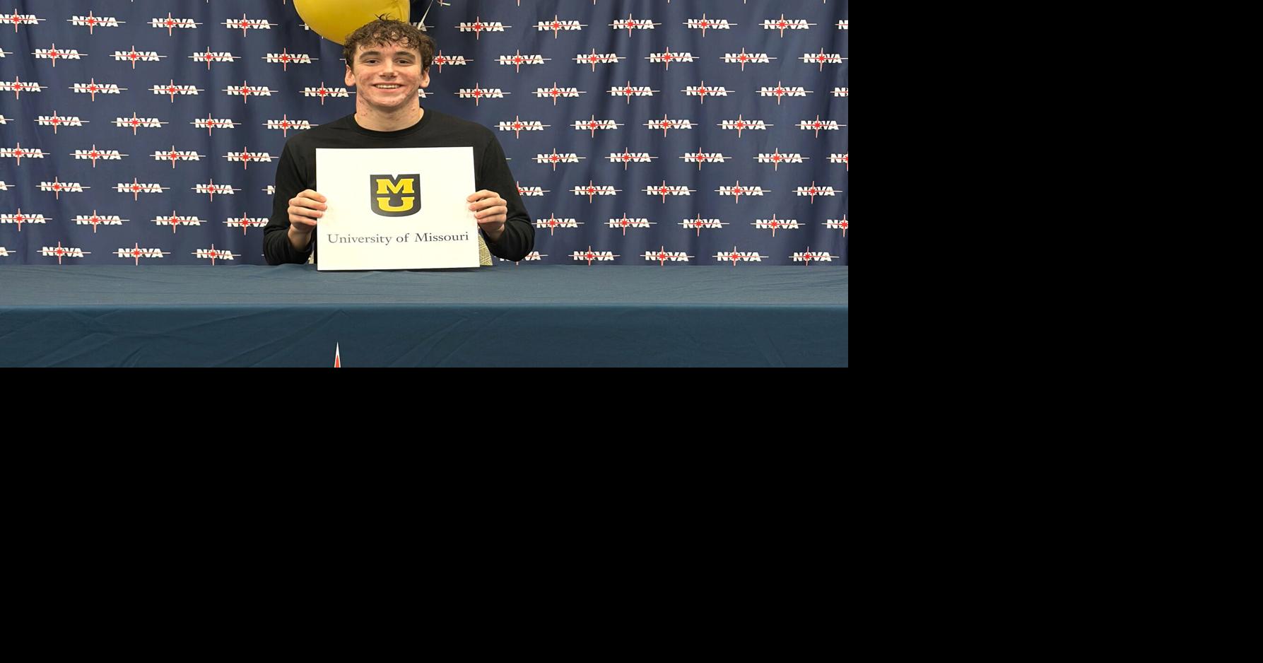 Wood grad Warnagiris signs to swim with Missouri