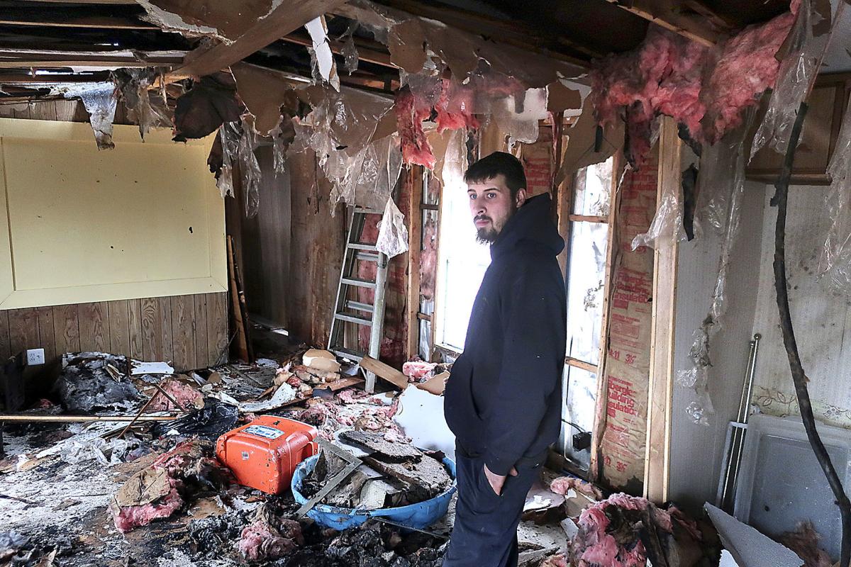 Fire Damages Mobile Home Winchesterstar Com