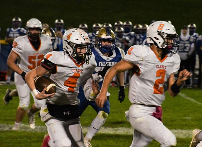 Palmer, Stem pick6 lifts Clarke past Central Winchester Star
