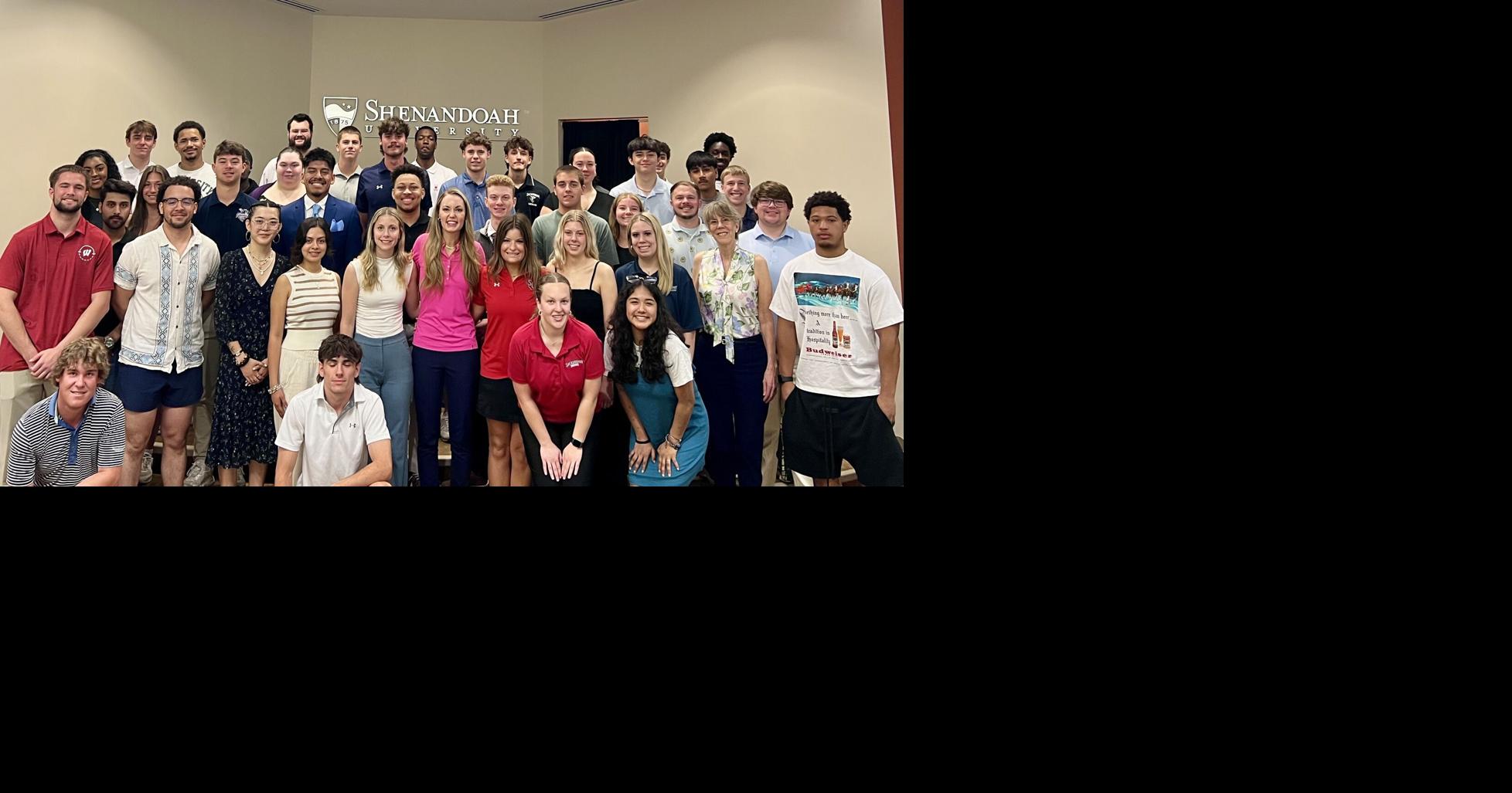 'You crushed this semester': SU legacy business class hits fundraising record