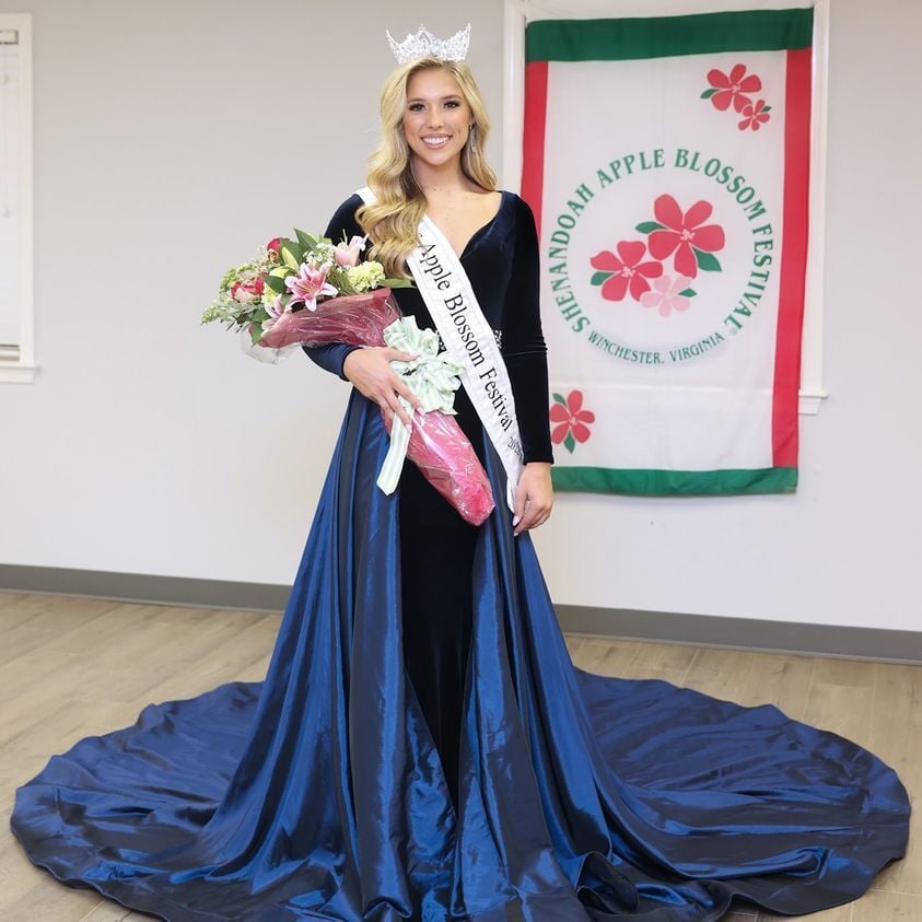 Miss Apple Blossom 22 Winchesterstar Com