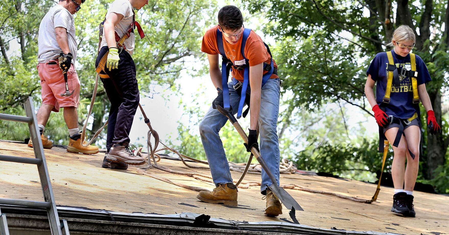 High school students provide summer sweat equity to help those in need - Vimarsana News