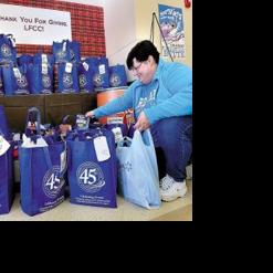 Food bank recipient returns favor | News | winchesterstar.com