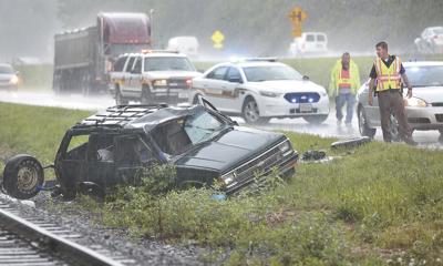 W Va Man Dies In Rollover Crash News Winchesterstar Com