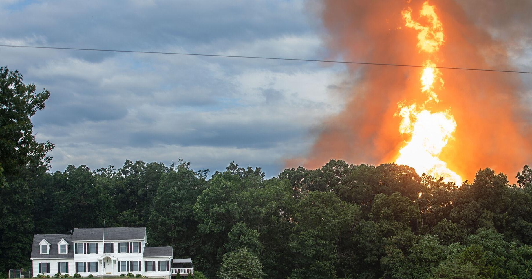 Gas line explosion rocks Strasburg area - Vimarsana News