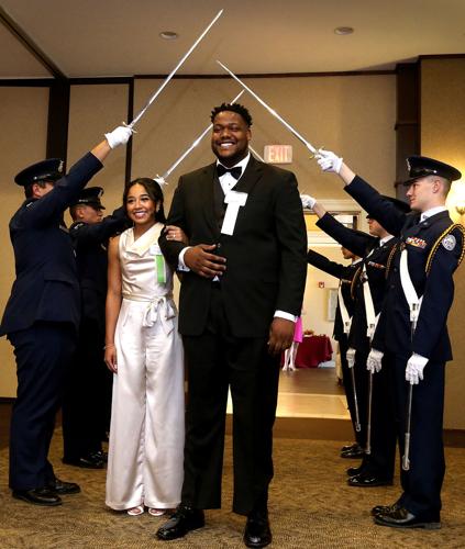 Queen S Fete Annual Dinner Honors Festival Queen Winchesterstar Com