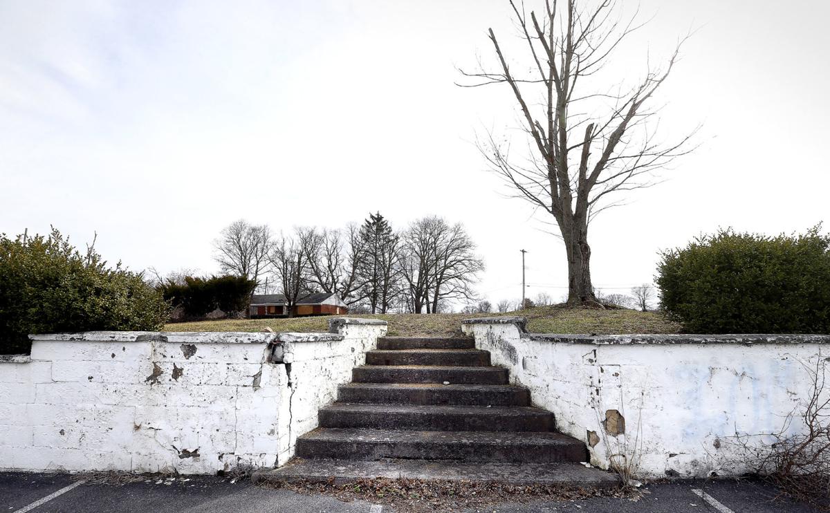 Developer Eyes Town Homes Retailers For Former 220 Seafood Restaurant Site Winchester Star Winchesterstar Com