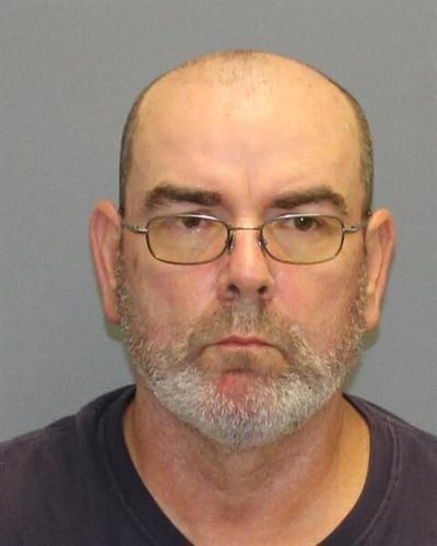 Жас кеуделер бейнеленген орыс порно