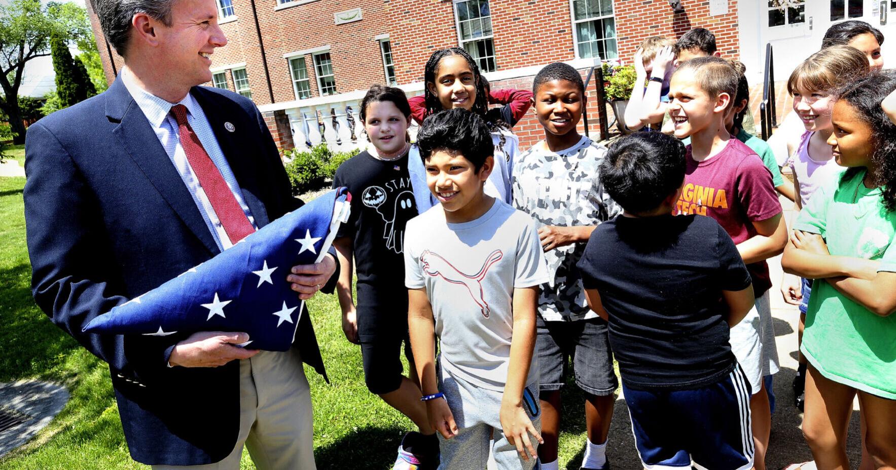 Winchester fourth graders participate in flag retirement ceremony - Vimarsana News