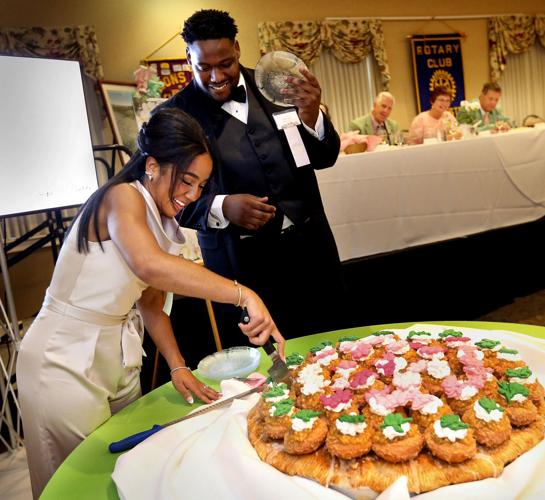 Queen S Fete Annual Dinner Honors Festival Queen Winchesterstar Com
