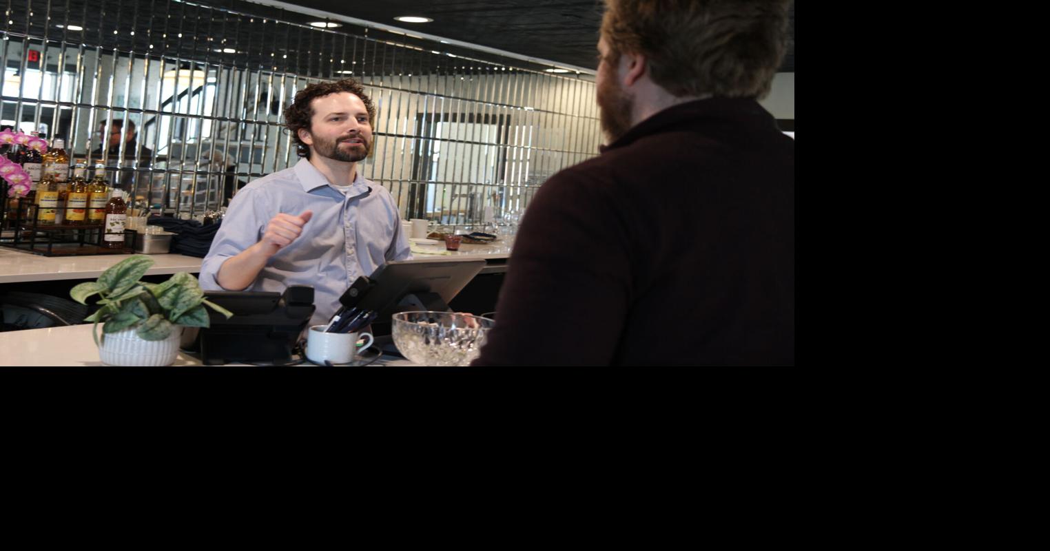 New restaurant, cafe open next to downtown hotel | News | winonapost.com