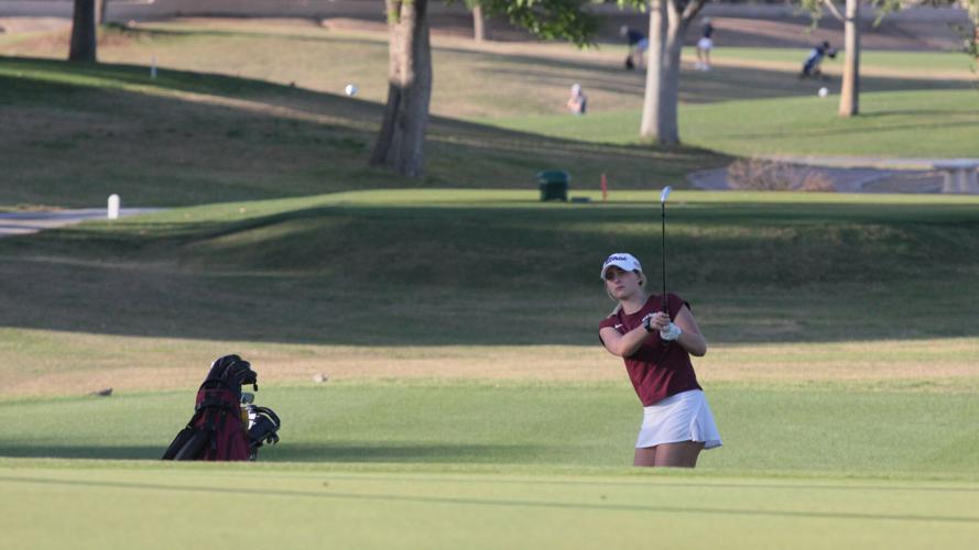 Photos It's fun in the sun for Wauwatosa's Emily Gastrau, UWLa Crosse women's golf team at