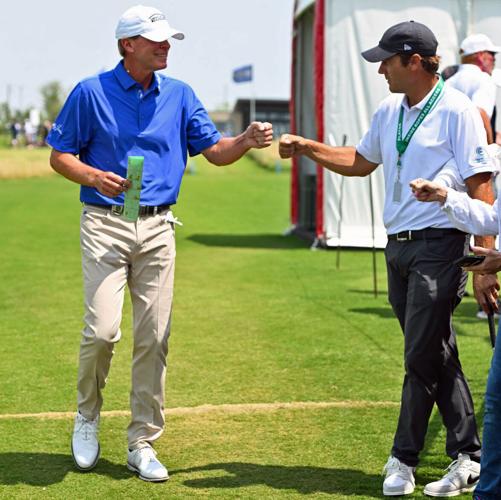 Photos Steve Stricker wins Senior PGA Championship with daughter Izzi