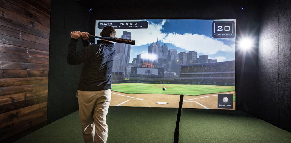 Beloit: New Ironworks Golf Lab coats golf instruction with latest in Beloit: New Ironworks Golf Lab coats golf instruction with latest in