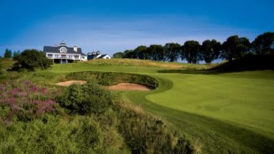 The Bull - clubhouse, 9th hole