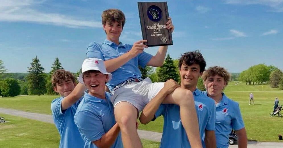 2026 WIAA state boys golf tournament: Rob Hernandez's Regional Championships Report Card