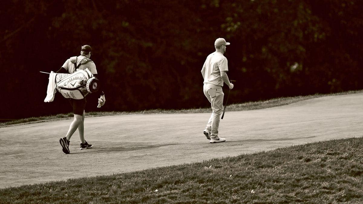 A Saturday To Remember For Lake Geneva S Austin Gaugert On Bag Of Alex Noren As The Swede S 67 Rockets Him Into A Tie For 11th At U S Open Men S Professional Wisconsin Golf