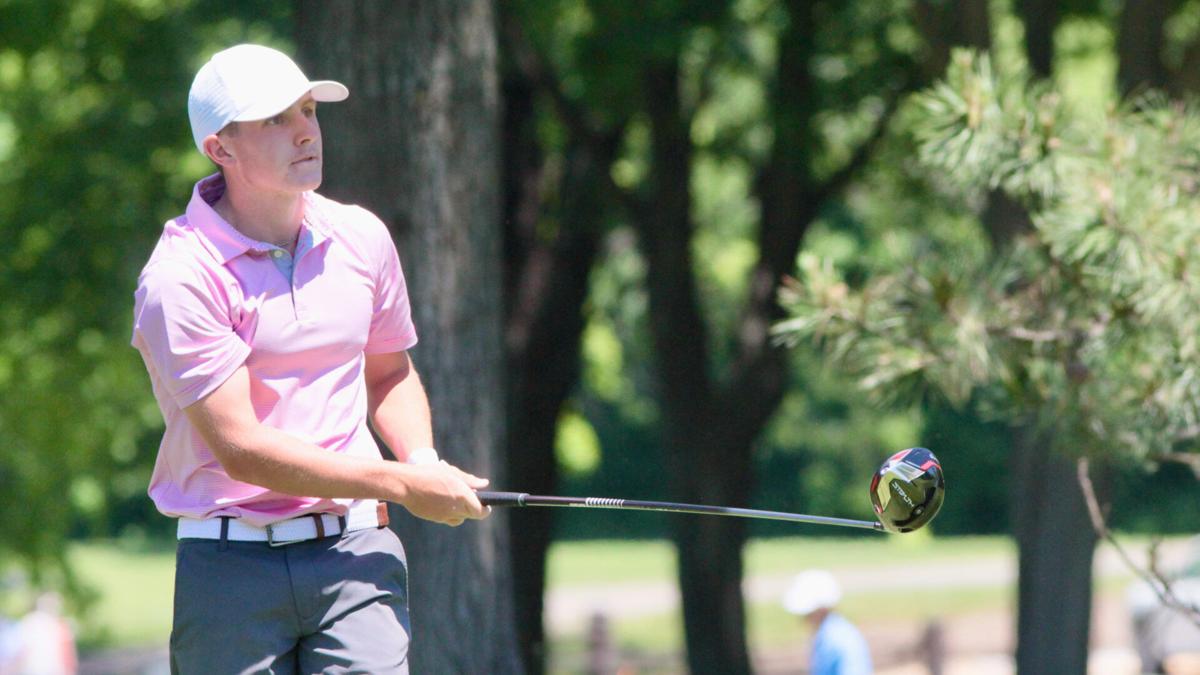 Oconomowoc's Logan Suter exorcises his demons at Trappers Turn to lead Dells  Junior by 1; Milton's Hannah Dunk leads the girls by 4 | WPGA Juniors |  wisconsin.golf